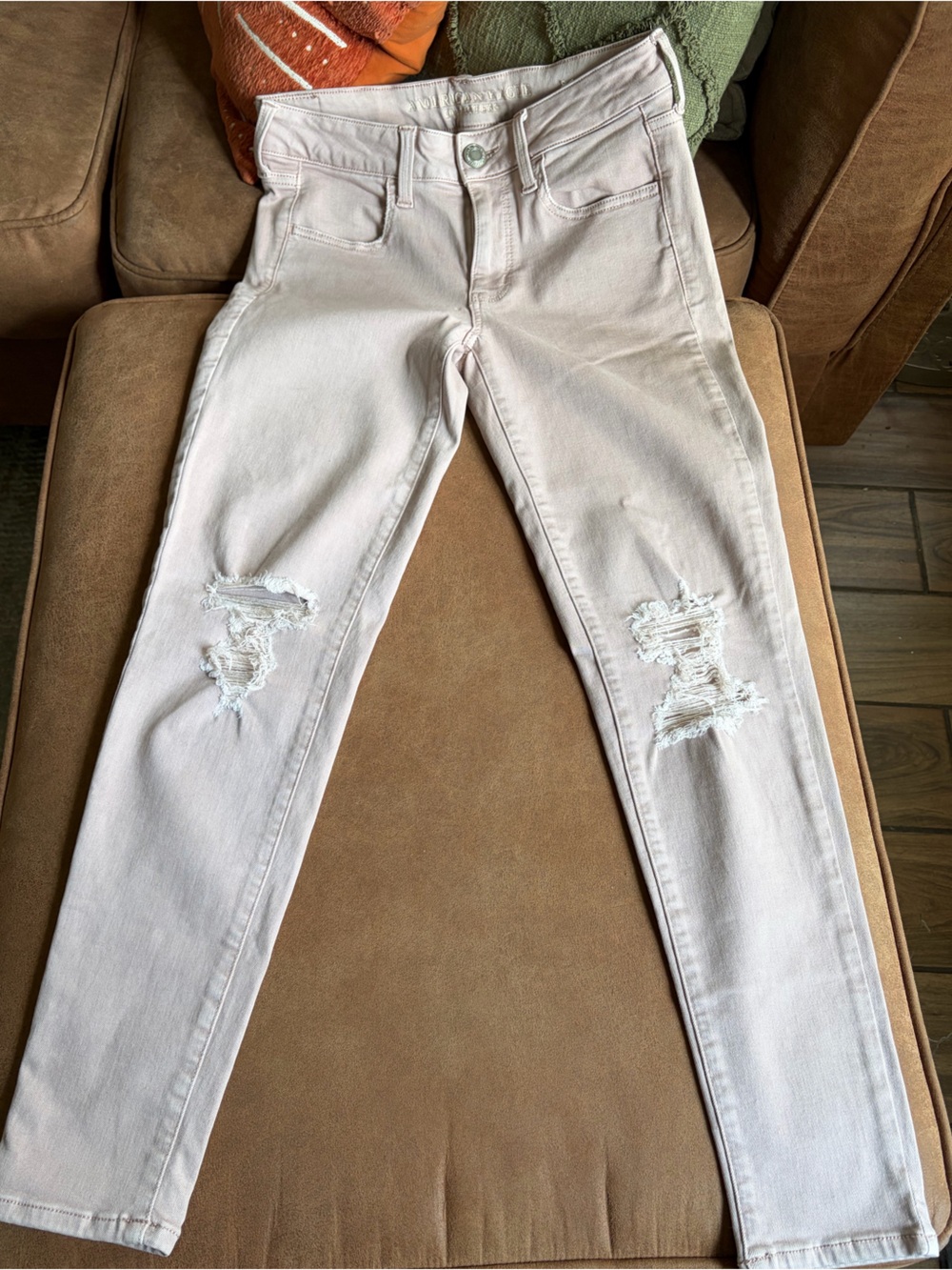 Eagle Jeans American Eagle Women's Distressed Blush Pink Jeans Size 6